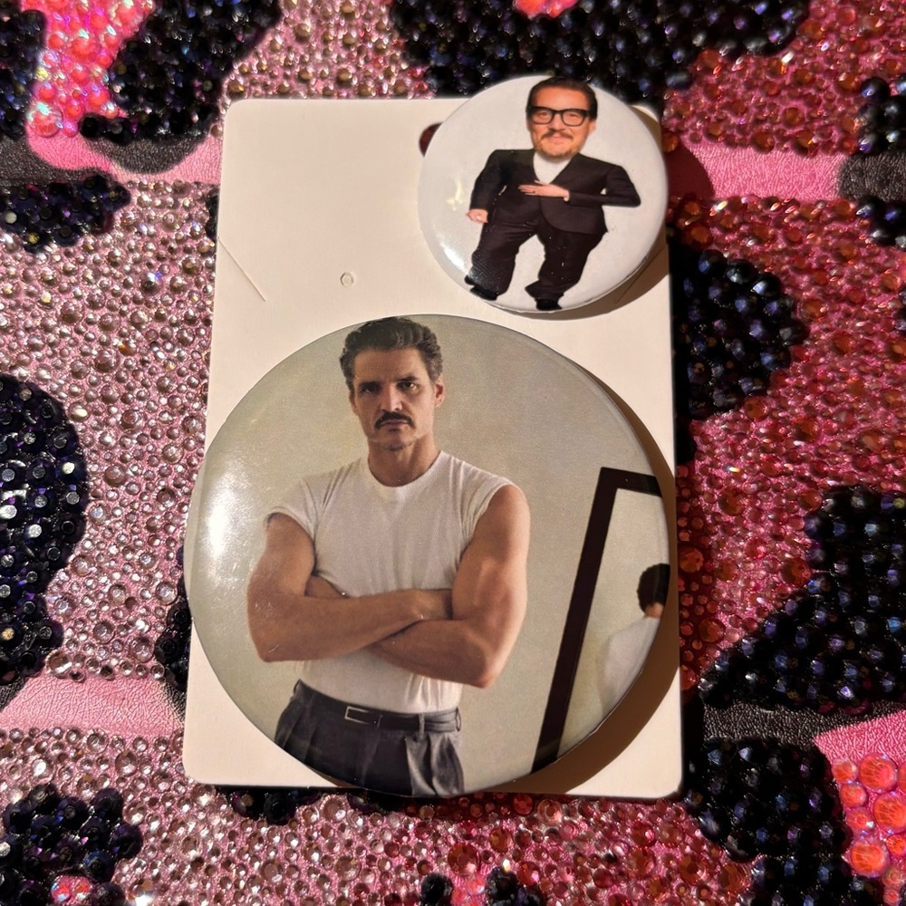 PEDRO PASCAL Button Pin Set - Picture 1 of 1
